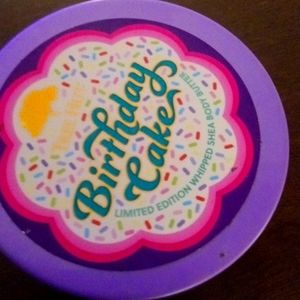 Tree Hut Birthday Cake Whipped Shea Body Butter